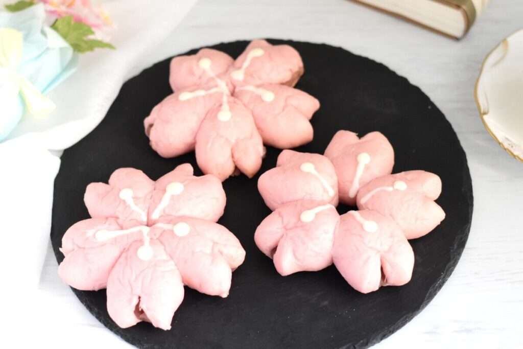 桜のちぎりあんぱん